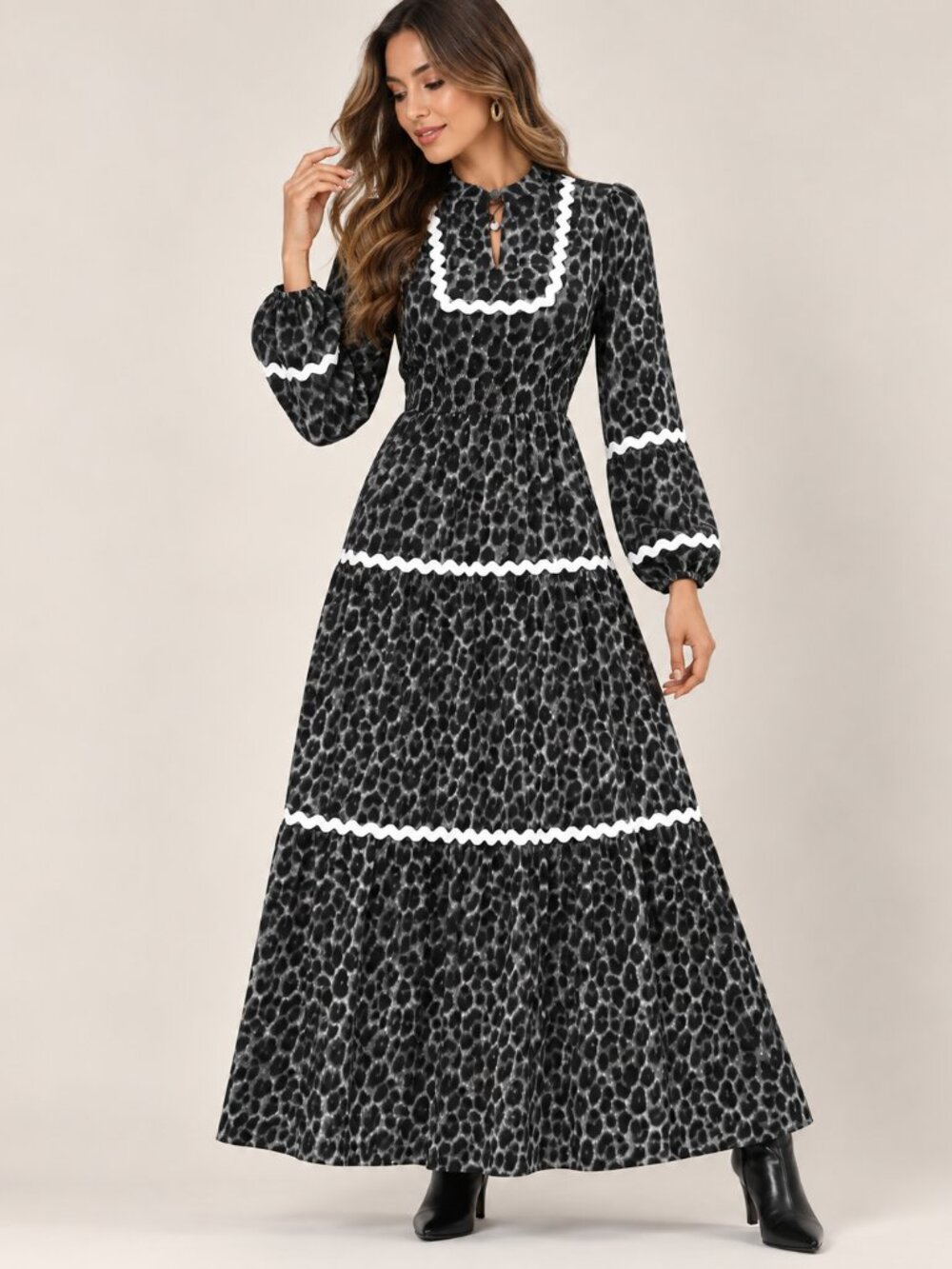 174- Boho Leopard Print V-Neck Maxi Dress Elegant Vacation Style